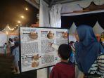 20241104-Pengunjung-yang-memberikan-Edukasi-terkait-Cagar-Budaya.jpg