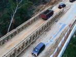 20241230_Jembatan-Bailey-atau-Jembatan-Darurat-yang-Menghubungkan-Semoi-Dua-Samboja.jpg