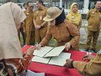 20250408_Wali-Kota-Bontang-Neni-Moerniaeni-MoU-dengan-5-kampus.jpg
