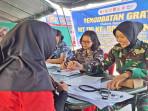 Sehat Bersama TNI, Ratusan Warga Balikpapan Antusias Ikuti Bakti Kesehatan
