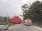 Macet 14 Jam di Jalur Bontang–Samarinda Terurai, Kondisi Terkini Truk Trailer yang Gagal Menanjak