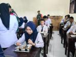 20251003_MBG-di-Sekolah-SMP-Negeri-4-Bontang.jpg