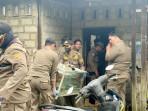 20251021_Satpol-PP-tertibkan-Rumah-Warga-Baqa-untuk-Insinerator-Samarinda.jpg<pf>20251021_Satpol-PP-Tertibkan-Lahan-Untuk-Insinerator-di-Samarinda.jpg