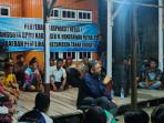 Reses ke Desa Muara Pasir Paser, Hendrawan Ungkap Jalan Rusak dan Minimnya Tenaga Medis 