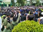 20251509_Demo-Mahasiswa-Polnes.jpg