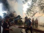 Akhirnya-api-yang-melahap-belasan-bangunan-di-jalan-Ciptomangunkusumo-0.jpg
