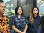 Atin-Rahayu-27-wanita-cantik-yang-sempat-menjalani-masa-penahanan.jpg