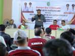 Aulia-Rahman-Basri-melaksanakan-pertemuan-dengan-para-Ketua-dan-Pengurus-RT-se-Kecamatan-Kenohan.jpg