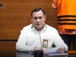 Ketua-KPK-Firli-Bahuri-saat-konferensi-pers-t.jpg