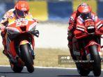 Marc-Marquez-kiri-dan-Francesco-Bagnaia-Marq.jpg