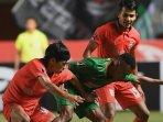 Pemain-Borneo-FC-saat-menghadapi-PSS-Sleman-di-leg-1-Semifinal-Piala-Presiden-2022-2.jpg
