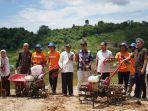 Pupuk-Kaltim-salurkan-bantuan-pembangunan-Smart-Green-House.jpg