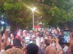 Ridwan-Kamil-Adu-Melukis-dengan-Danny-Pomanto-dan-Bima-Arya-Kang-Emil-Diteriaki-Presiden-di-Losari.jpg