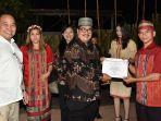 Sekretaris-Kabupaten-Ayonius-bersama-anggota-DPRD-dan-Kadis-Pariwisata-Kutai-Barat.jpg