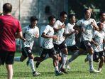 Skuat-utama-Persija-Jakarta-jelang-lag.jpg