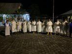 alumni-ipdn-tarakan-jadi-relawan-prosesi-pemakaman-jenazah-pdp-asal-nunukan.jpg