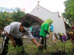 bersihkan-gereja1_20161118_110849.jpg