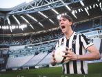 bomber-juventus-dusan-vlahovic.jpg
