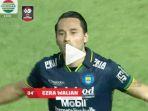 gol-ezra-walian-di-penghujung-laga-akhirnya-mengantarkan-persib-bandung.jpg