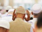ilusstrasi-salat-berjamaan.jpg
