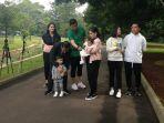 jokowi-dan-keluarga-di-kebun-raya-bogor.jpg