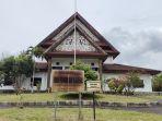 kantor-dinas-pemuda-dan-olahraga-dispora-kabupaten-kutai-barat-terpaksa.jpg