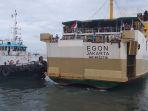 kapal-milik-pelni-KM-Egon-di-Pelabuhan-Lok-Tuan-Bontang.jpg