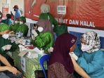 kegiatan-vaksinasi-pelajar-serentak-yang-digelar-di-alun-alun-itho-sendawar.jpg