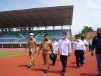 ketua-koni-kaltim-zuhdi-yahya-dan-wabup-gamalis-melihat-kesiapan-vaneu.jpg
