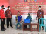 korwil-binda-kaltim-erick-dahlan-dan-karutan-tanah-grogot-meninjau-vaksinasi.jpg
