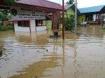 Banjir Dua Meter di Hulu Sungai Mahakam Rendam Ratusan Rumah Warga hingga Sekolah