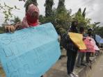 mahasiswa-tolak-otsus-02.jpg