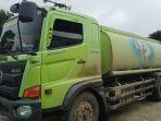 minyak-goreng-curah-dari-agen-distributor-yang-diangkut-menggunakan-armada-truk.jpg