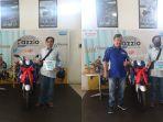 orang-yang-paling-beruntung-sebagai-pencinta-Yamaha-dan-pengguna-setia-oli-motor-Yamalube.jpg