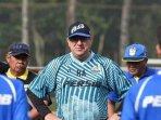 pelatih-persib-bandung-robert-rene-alberts-22042021.jpg