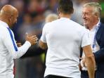pelatih-timnas-perancis-didier-deschamps_20160704_094630.jpg