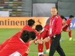 pelatih-timnas-vietnam-park-hang-seo.jpg