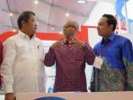 penandatanganan-kerjasama-pengembangan-desentralisasi-indonesia-internet-exchange-iix_20150807_131817.jpg