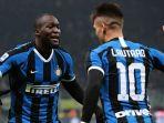 penyerang-inter-milan-romelu-lukaku-dan-lautaro-martinez-05042020.jpg