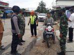 personel-polsek-melak-bersama-tim-gugus-tugas-kembali-melaksanakan-razia-masker.jpg