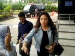 putri-setya-novanto-dwina-michaella_20171221_122321.jpg