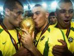 ronaldo-dan-rivaldo_20150624_083837.jpg