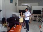 satpol-pp-beri-surat-edaran-penutupan-thm_20180815_174309.jpg
