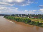 tepian-siring-sungai-kandilo-yang-ada-di-kecamatan-tanah-grogot-kabupaten-paser.jpg