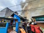 upaya-pemadaman-kebakaran-jalan-antasari.jpg