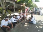 warga-demo-tuntut-blh_20160420_142044.jpg