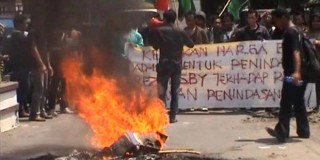 Unjuk Rasa Mahasiswa Masih Berkobar di Solo