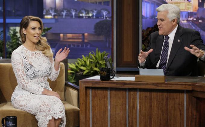 Kesal Disebut Gendut, Kim Kardashian Kenakan Gaun ‘Tembus Pandang’ - kim.jpg