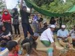 Bocah Korban Kolam Tambang Dimakamkan