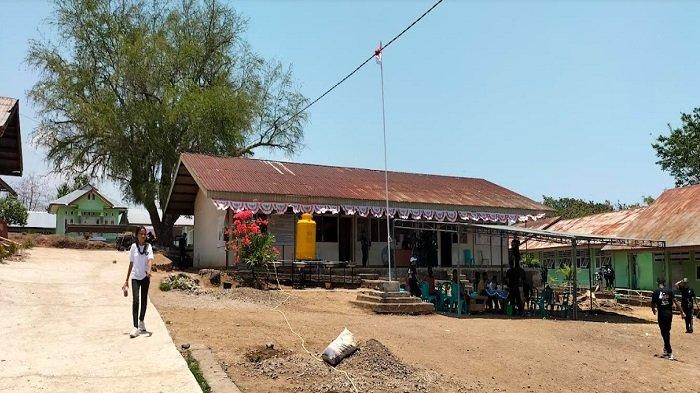 Berusia 40 Tahun, Kepsek Minta Gedung SMPN 1 Kewapante Direhab